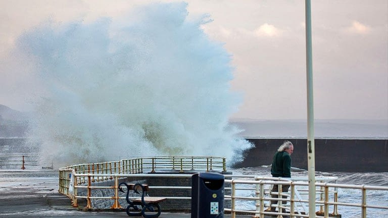 Storm Eunice Rare red warning for weather issued for areas of the UK